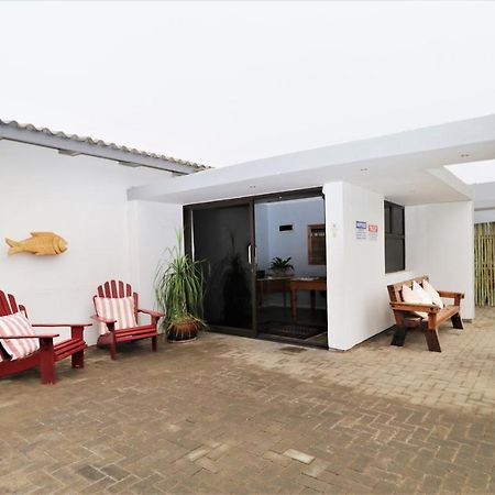 Tiende Laan Bed & Breakfast And Self-Catering Walvis Bay Exterior photo