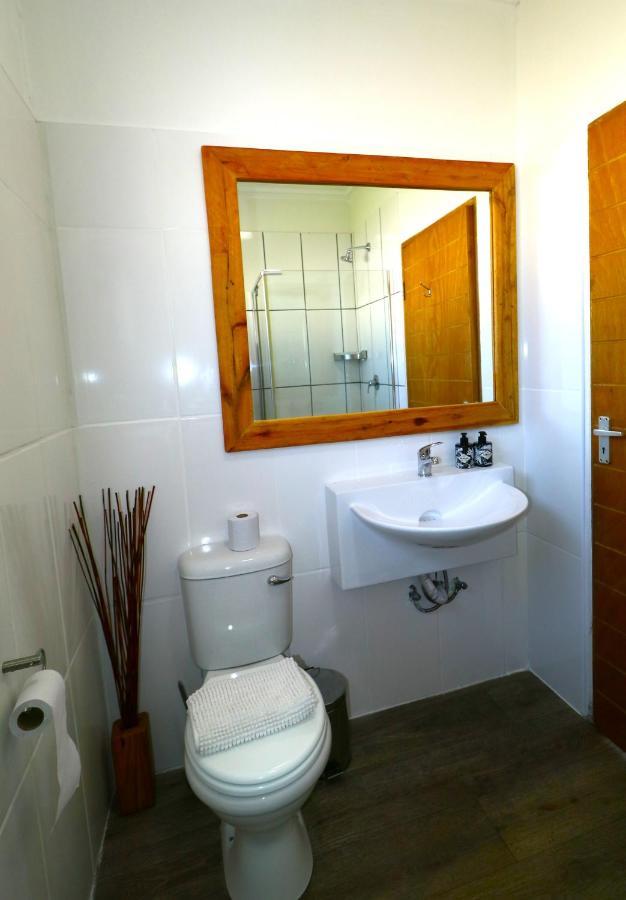 Tiende Laan Bed & Breakfast And Self-Catering Walvis Bay Exterior photo